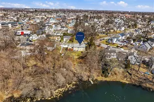 420 Auburn St, Cranston, RI 02910 - Photo 36