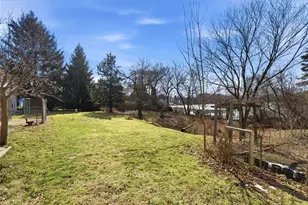 420 Auburn St, Cranston, RI 02910 - Photo 40