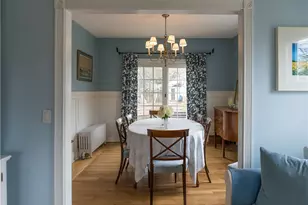 36 Vernon Ave, Newport, RI 02840 - Photo 6