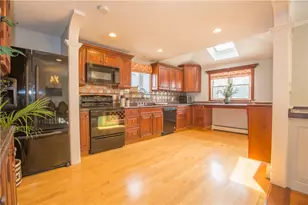 161 Narragansett Blvd, Portsmouth, RI 02871 - Photo 8