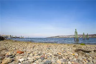 161 Narragansett Blvd, Portsmouth, RI 02871 - Photo 38