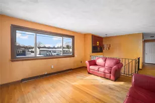 247 Asylum Rd, Warwick, RI 02886 - Photo 2