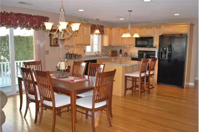 500 Mendon Road #320, Cumberland, RI 02864 - Photo 6