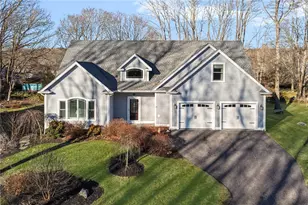 35 Abbey Rd, South Kingstown, RI 02879 - Photo 1