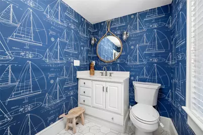 36 Second Street, Newport, RI 02840 - Photo 14