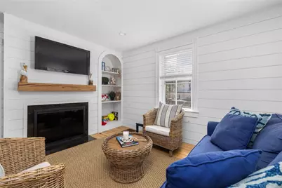 36 Second Street, Newport, RI 02840 - Photo 6