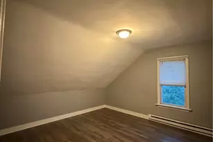 27 Robin St, Providence, RI 02908 - Photo 16