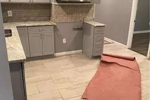 27 Robin St, Providence, RI 02908 - Photo 20