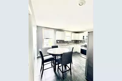27 Robin Street, Providence, RI 02908 - Photo 4