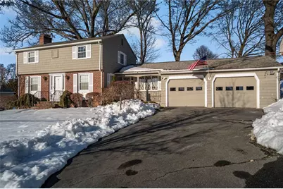 157 Sweetbriar Drive, Cranston, RI 02920 - Photo 2