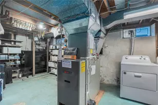 157 Sweetbriar Dr, Cranston, RI 02920 - Photo 36