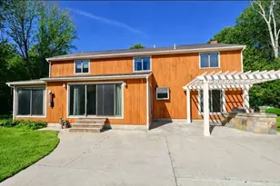 69 Talbut Rd, Scituate, RI 02831 - Photo 2