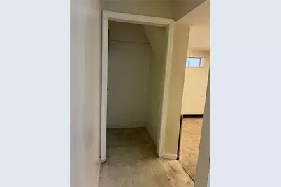 790 Potters Avenue, Providence, RI 02907 - Photo 6