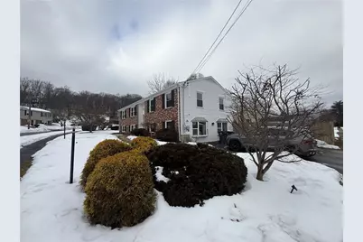 52 Cottonwood Drive, Cranston, RI 02921 - Photo 4