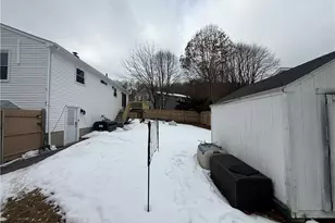 52 Cottonwood Dr, Cranston, RI 02921 - Photo 8