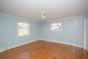 41 Clayton St, Middletown, RI 02842 - Photo 8