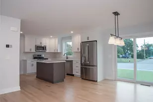 49 Recess Ln, Warwick, RI 02889 - Photo 4