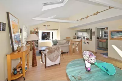 6 Sullivan Street, Newport, RI 02840 - Photo 10