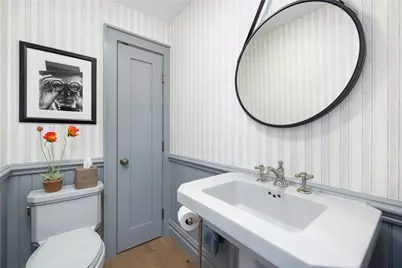 9 Anthony Street, Newport, RI 02840 - Photo 16