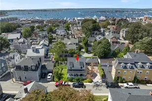 9 Anthony St, Newport, RI 02840 - Photo 2