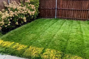 214 Grand Ave, Pawtucket, RI 02861 - Photo 28