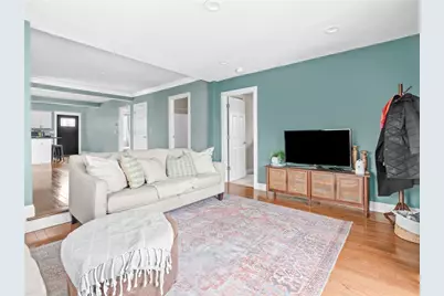 214 Grand Avenue, Pawtucket, RI 02861 - Photo 12