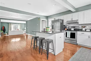 214 Grand Ave, Pawtucket, RI 02861 - Photo 8