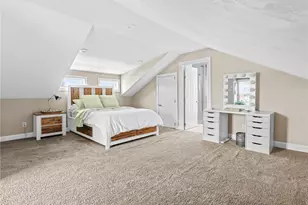 214 Grand Ave, Pawtucket, RI 02861 - Photo 18