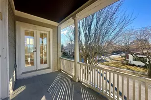 181 Cole Ave, Providence, RI 02906 - Photo 8