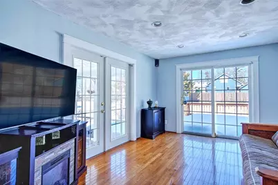 42 Mountain Avenue, East Providence, RI 02915 - Photo 20