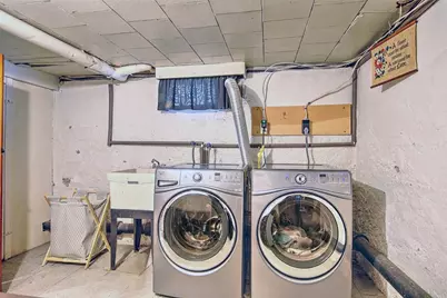 42 Mountain Avenue, East Providence, RI 02915 - Photo 38