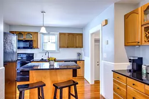 42 Mountain Ave, East Providence, RI 02915 - Photo 18