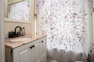 45 Tappan St, Providence, RI 02908 - Photo 14