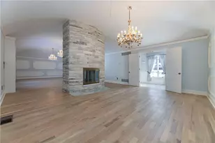 136 White Birch Cir, Scituate, RI 02831 - Photo 8