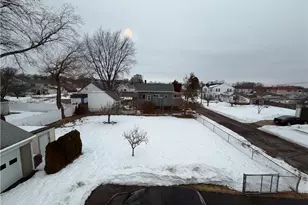 87 Bentley St, East Providence, RI 02914 - Photo 16