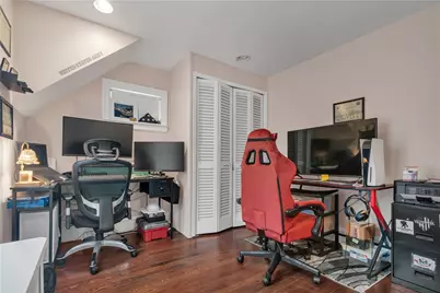 64 Julia Street, Cranston, RI 02910 - Photo 18