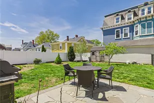 135 Cypress St, Providence, RI 02906 - Photo 44