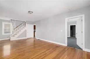 172 Camden Ave, Providence, RI 02908 - Photo 10