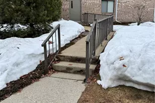 752 Quaker Ln, Warwick, RI 02818 - Photo 40