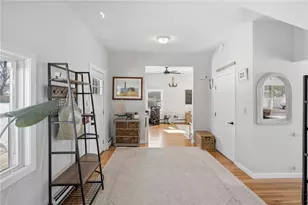 11 Heights Ave, Warwick, RI 02889 - Photo 4