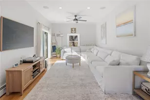 11 Heights Ave, Warwick, RI 02889 - Photo 10