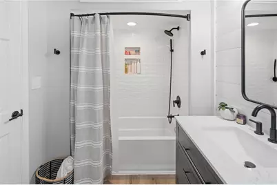 11 Heights Avenue, Warwick, RI 02889 - Photo 22
