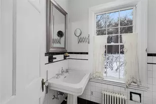 1220 Hope St, Bristol, RI 02809 - Photo 16