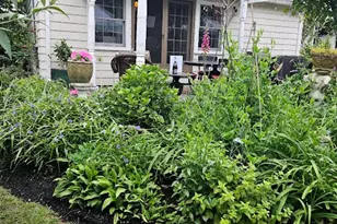 1220 Hope St, Bristol, RI 02809 - Photo 34