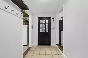 1220 Hope St, Bristol, RI 02809 - Photo 8