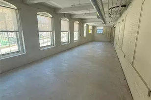 5 Island Pl, Woonsocket, RI 02895 - Photo 1