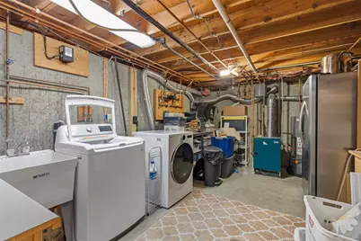 40 Weeden Avenue, East Providence, RI 02916 - Photo 42