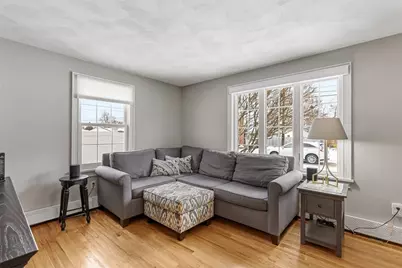 40 Weeden Avenue, East Providence, RI 02916 - Photo 6