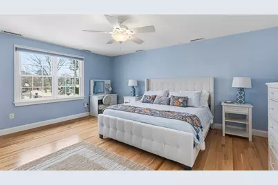 40 Weeden Avenue, East Providence, RI 02916 - Photo 36