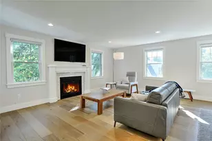 137 Rosebriar Ave, South Kingstown, RI 02879 - Photo 8